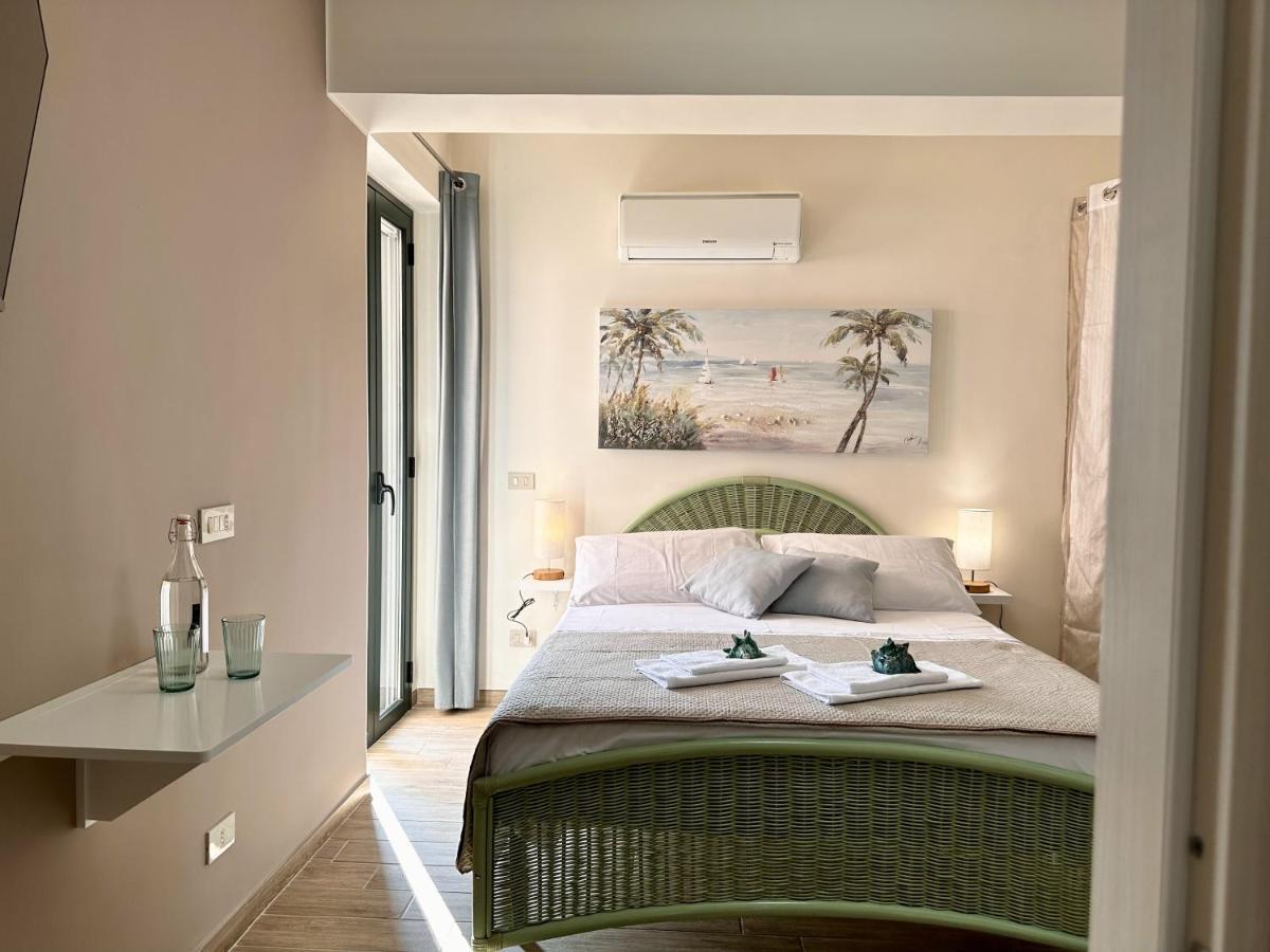 Amuka B&B Santo Stefano di Camastra Bagian luar foto