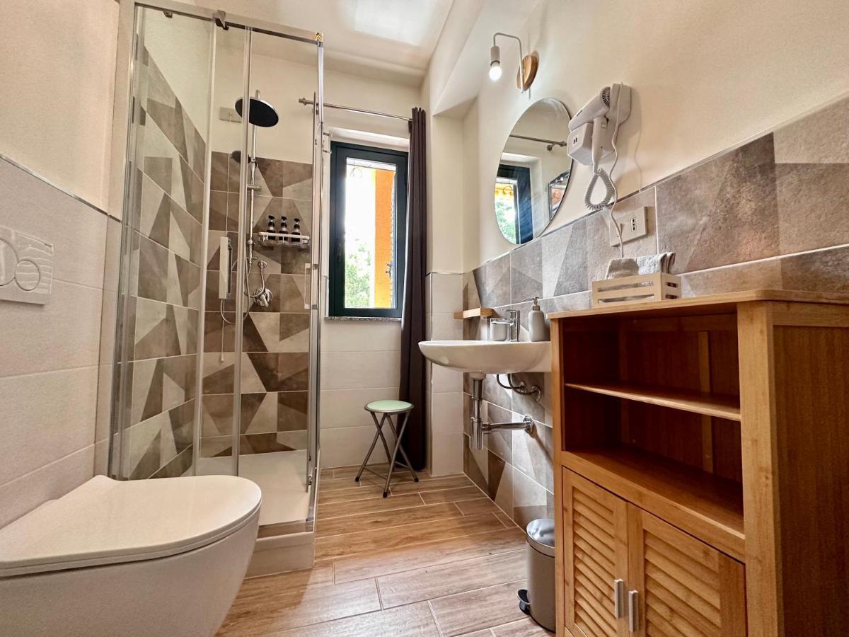 Amuka B&B Santo Stefano di Camastra Bagian luar foto
