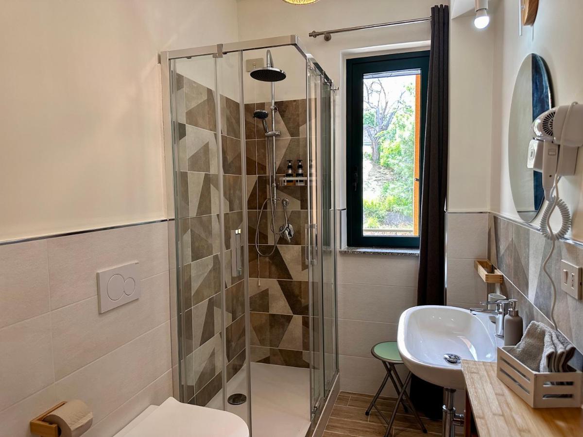 Amuka B&B Santo Stefano di Camastra Bagian luar foto